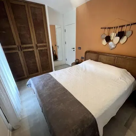 Oludeniz Bahce Jakuzili 빌라 페티예